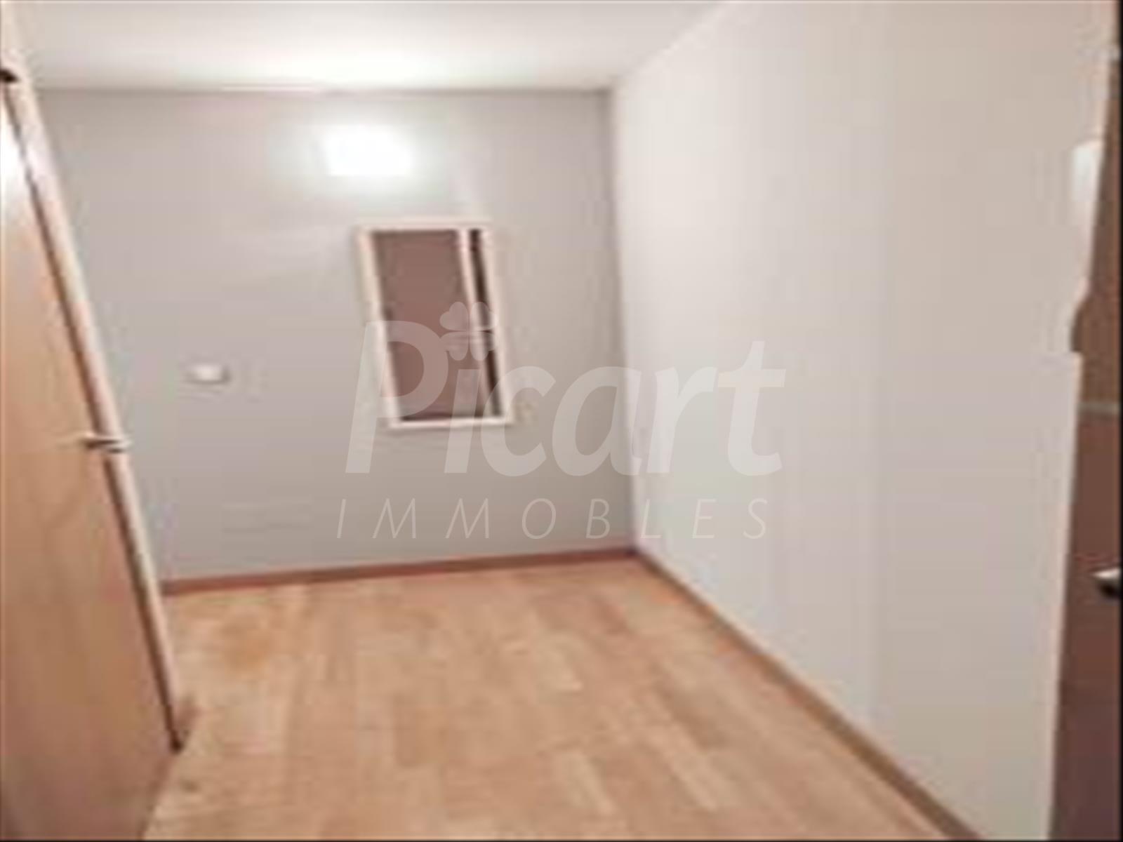 APPARTEMENT À ESCALDES